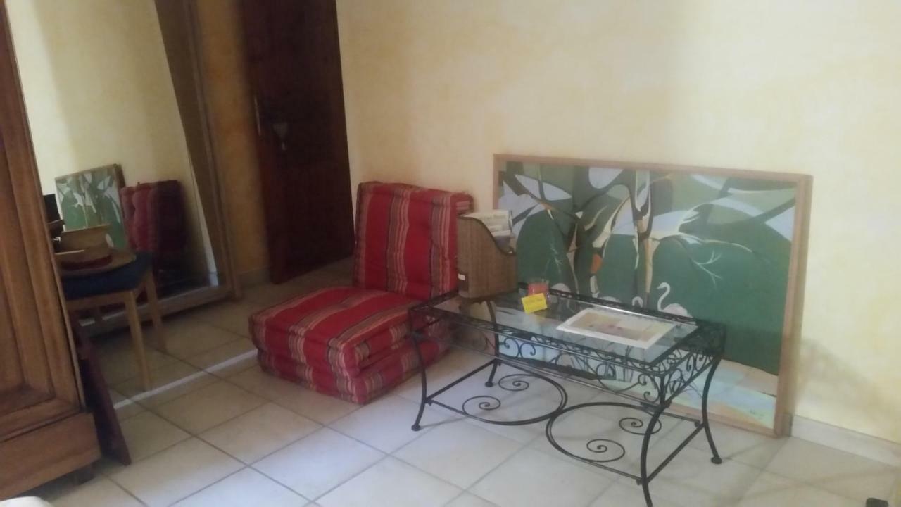 Bienvenue Apartment Le Revest-le-Eaux Екстериор снимка